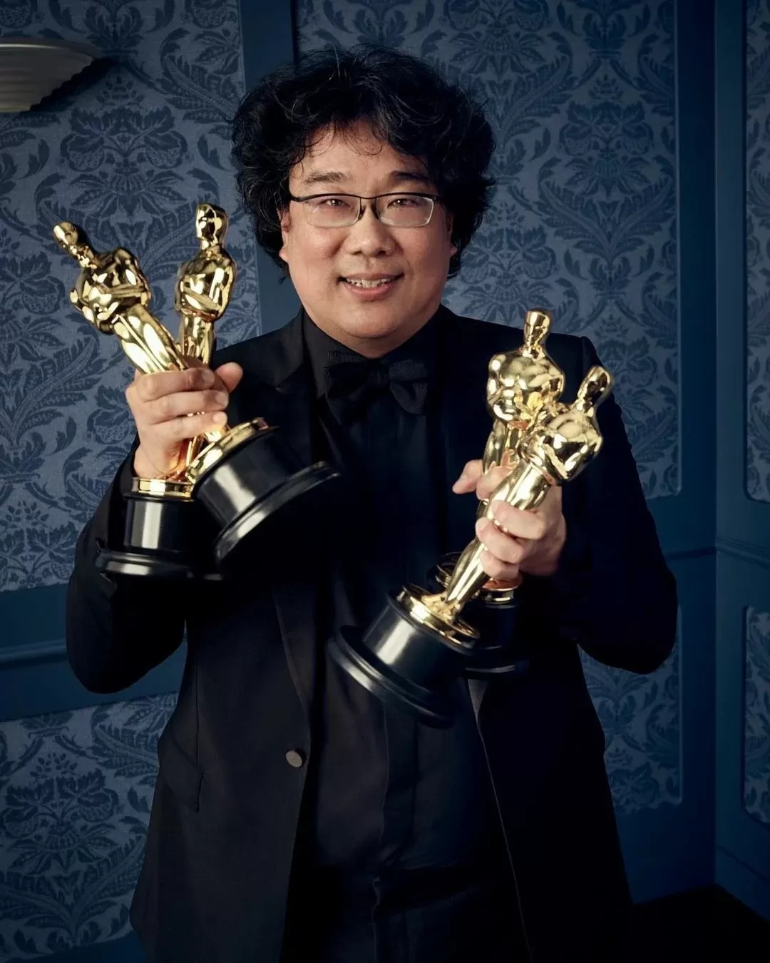 Пон Чжун Хо закончил сценарий к сиквелу «Паразитов»