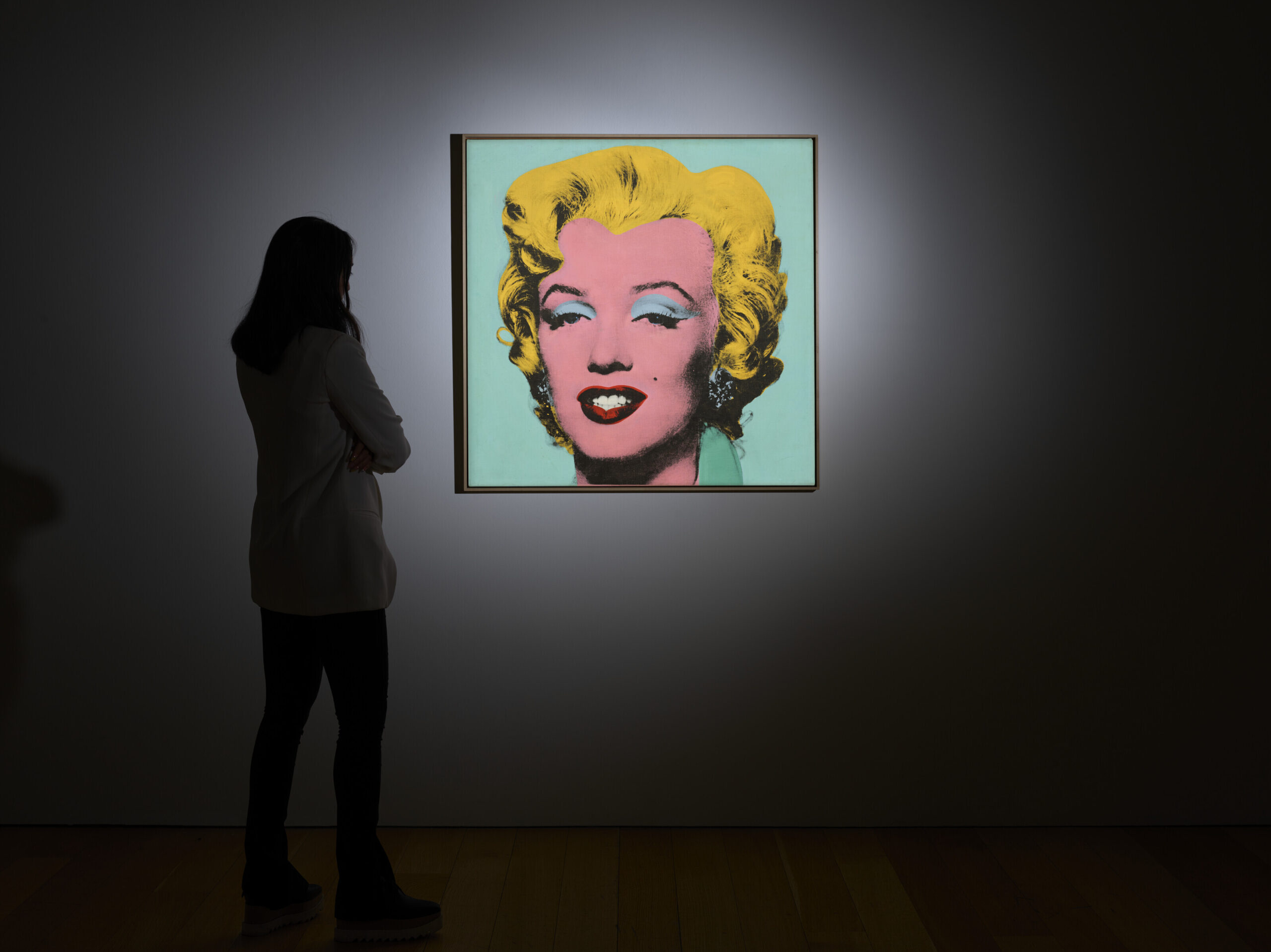 Портрет Мэрилин Монро работы Уорхола продали за $195 млн